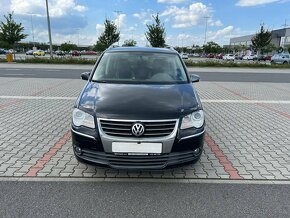 Volkswagen Touran 2.0 TDi 6 rychlostí digi klima - 5