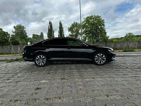 Volkswagen Passat B8 2.0 TDI - 5