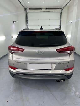 Hyundai Tucson 2.0CRDi Premium 4X4, AUTOMAT//FULL VÝBAVA - 5