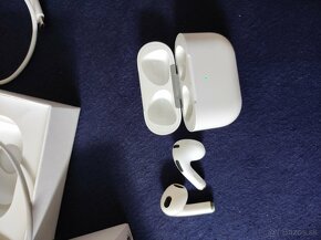 Predám slúchadla Apple AirPods 2021 MagSafe. - 5