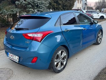 Hyundai i30 1.6gdi 166000km kúpené na SR PLNE POJAZDNÉ - 5