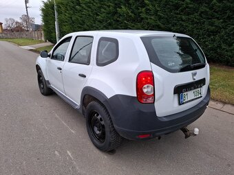 Dacia Duster 1.6i 77kw Model 2012 - 5