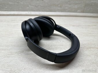 Bose QuietComfort Headphones - 5