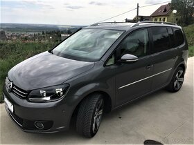 VW Touran 1.6 TDI - PANORAMA - 5