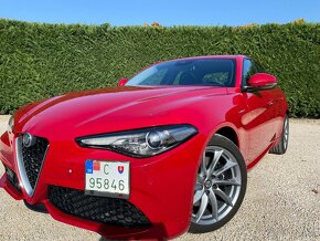 Alfa Romeo Giulia 2.2 Diesel 210 AT AWD Veloce - 5