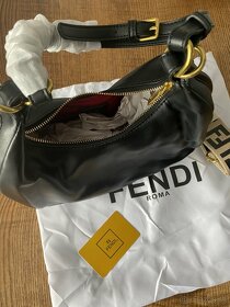 fendi kožená kabelka čierna - 5