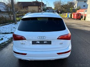 Audi Q5 s line full výbava - 5