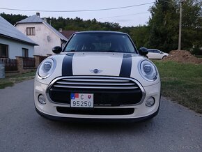 Mini Cooper D F55 diesel ročník 2015 - 5