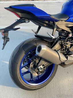 Yamaha R1 r.v. 2024 - 5