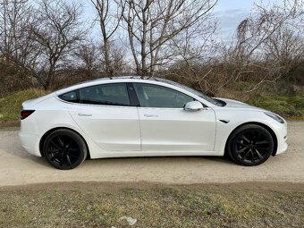 Tesla Model 3 Long Range - 5