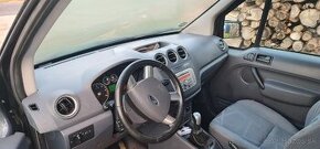 Ford Tourneo connect - 5