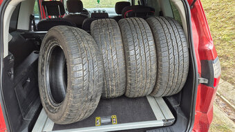 Zimné pneumatiky Barum Bravuris 4 roz 215/65 R16 - 5