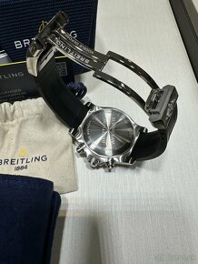 Breitling Super Avenger II - 5