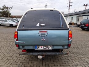 Predám Mitsubishi L 200 2.5 DI-D 4x4,uzávierky,Tažné,Webasto - 5