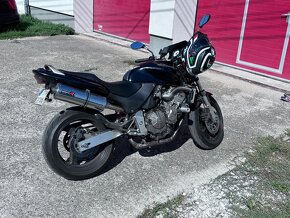 Honda Hornet 600 - 5