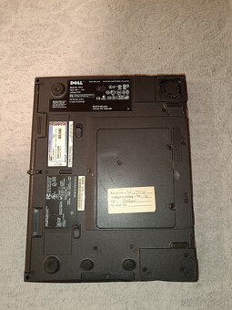 Dell Latitude C610 - 5