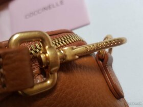 Coccinelle crossby kabelka + náhradný popruh - 5