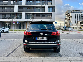 Volkswagen Touareg 3.0 tdi 4motion - 5