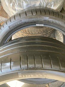 Pirelli P ZERO 255/35 R19  225/40 R19 - 5