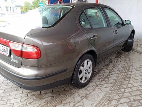 Seat toledo 1.6i - 5