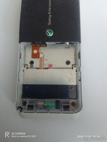 Sony Ericsson S500i TOP stav - 5