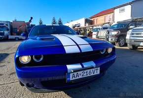 Dodge Challenger - 5