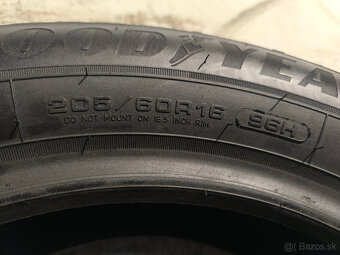 205/60 R16 Zimné pneumatiky Goodyear Ultragrip 2 kusy - 5