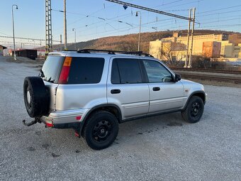 Honda CR-V 4x4 - 5