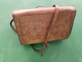 Stará kožená lekárska taška - 5