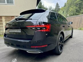 ŠKODA SUPERB COMBI 140KW SPORTLINE 4X4 DSG 2020 - 5