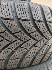 215/60 R16 ZIMNÉ - 5