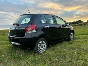 Toyota Yaris 1,0 VVTI r.v. 2010 - 5