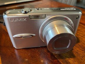 LUMIX DMC-FX01 - 5