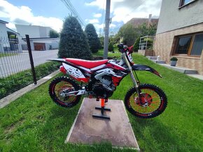 Honda CRF250R ,  65MTH - 5