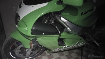 Kawasaki zx7r,nepojazdna - 5