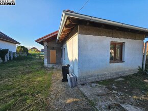 Predáme starý RD v Šali - Veči ulica Dožova - pozemok 540 m2 - 5