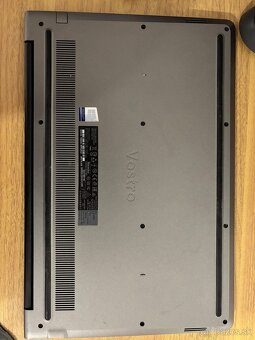 Dell Vostro 5000 Series P62F - 5