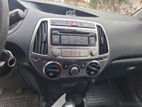 HYUNDAI I20 BENZIN ROK 2013 - 5