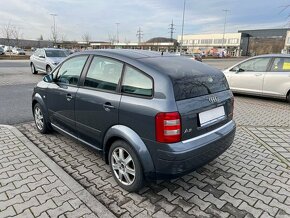 Audi A2 1.6 FSi 81kw digi klima NAVI - 5