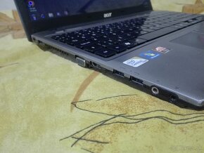 Acer.Intel i2 .15,6".1 000 GB. 8 GB DDR3.Bat 5 hod. - 5