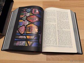 Predam Luxusnu Bibliu Pattloch Verlag, Augsburg 1995 - 5