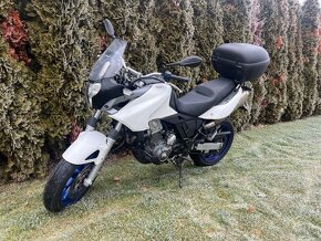 Aprilia Pegaso Strada 650 - 5