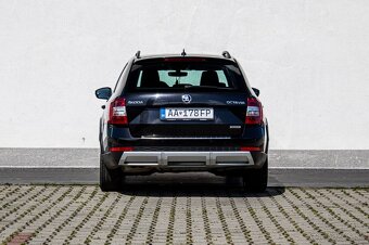 Škoda Octavia Combi 2.0 TDI Scout DSG 4x4 EU6 - 5