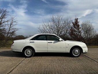 Nissan Cedric (Gloria) 3.0 V6 NEO Turbo - 5