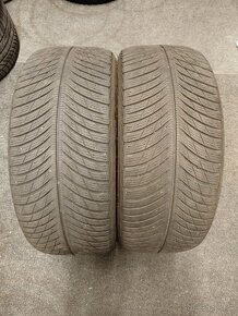 235/40 R19 zimné Michelin - 5