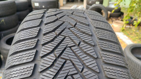 Zimné pneu 225/40 R19 + 255/35 R19 --- UNIROYAL - 5