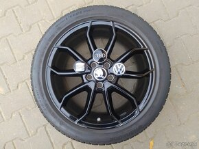 Orig. sada Audi, VW, Škoda, Seat 5x100 R17 + pneu 215/45 R17 - 5