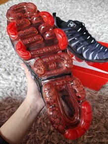 Nike Air Vapormax Plus - 5