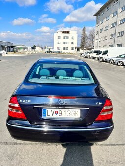 Mercedes Benz E270 CDI Manuál - 5