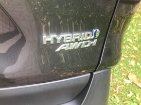 Toyota Rav4 Hybrid 4×4 automat, r.v. 2020 - 5